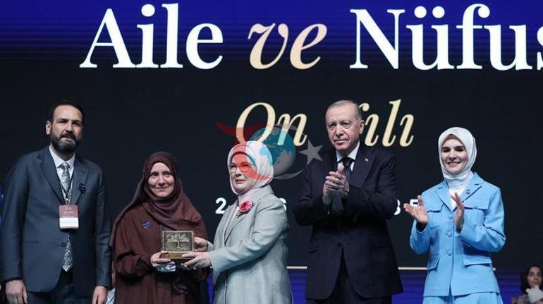 Emine Erdoğandan Aile ve Nüfus 10 Yılı Vizyon Belgesi paylaşımı
