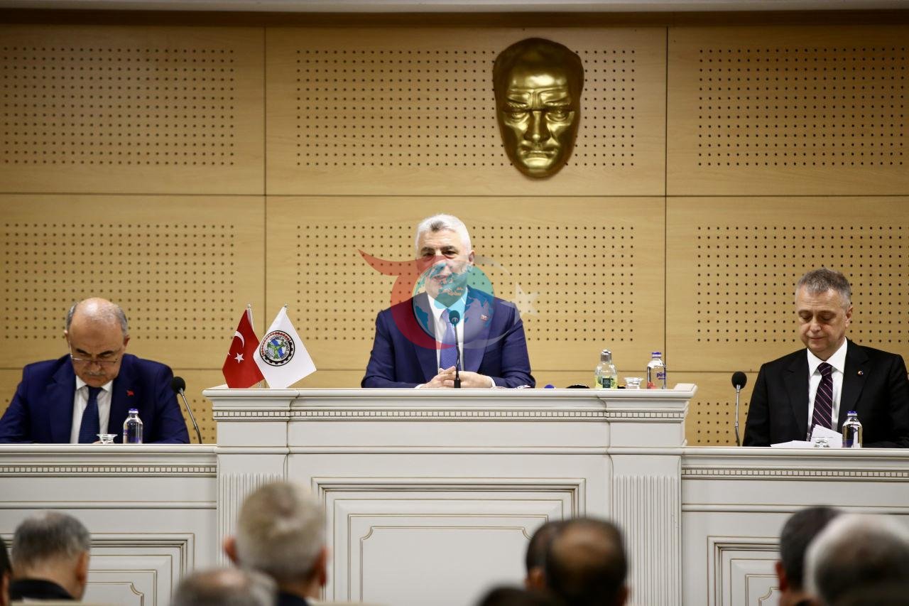 Cumhuriyet tarihinin en iyi ikinci nisanฤฑ! Bakan Bolat '25,4 milyar dolar' diyerek duyurdu