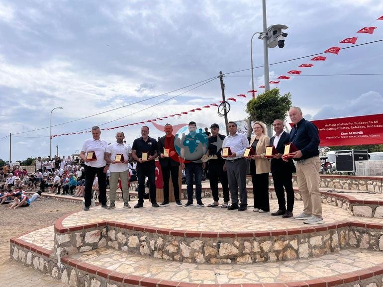 Mersinde Uluslararası 2nci Turan Cup Halat Çekme Turnuvası düzenlendi