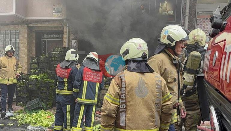 Fatihte yangın paniği Zincir market alevlere teslim oldu