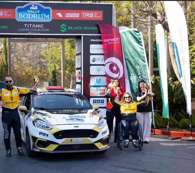 Tรผrkiyenin ilk engelli kadฤฑn ralli pilotundan Bodrum Rallisiโnde รงifte derece