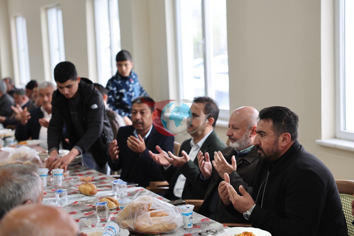 Başkan Çolakbayrakdar: "Yağmurlar Toprağımıza Bereket Getirdi, Hasat Bollukla Geçsin"