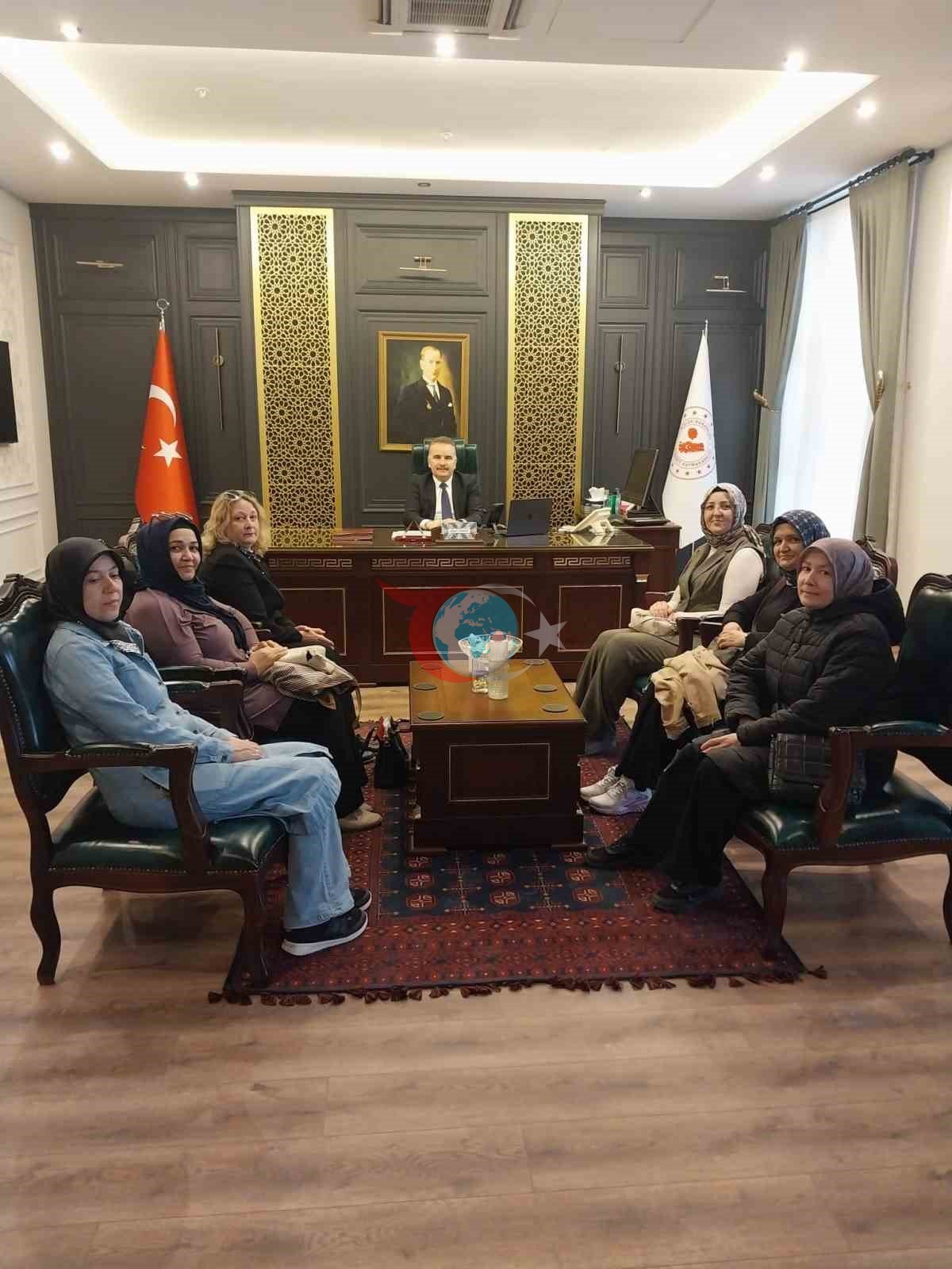 Edremit'te Çölyak Derneği'nden Kaymakam Odabaş'a Anlamlı Ziyaret