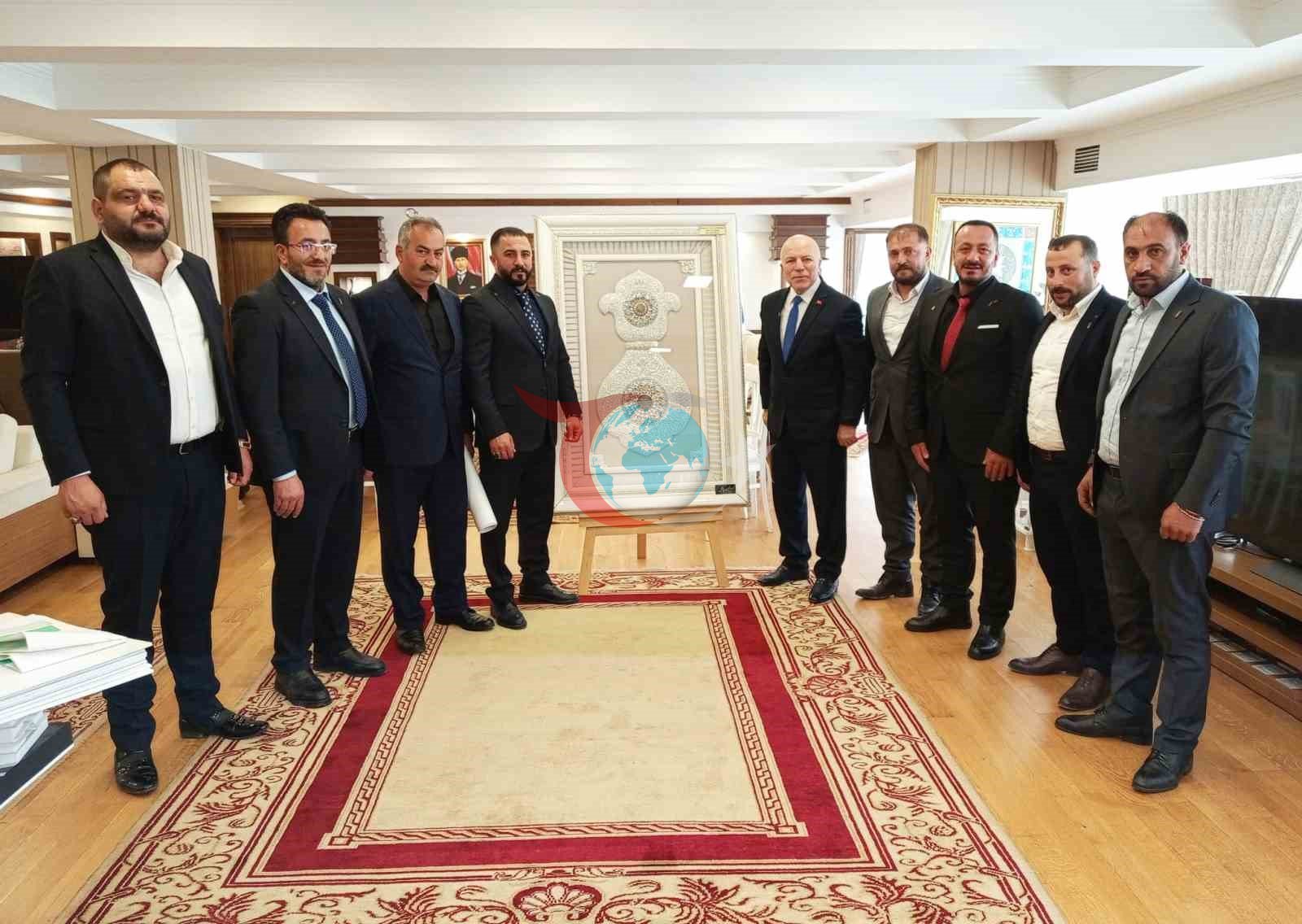Emre Akdoğan’dan Başkan Sekmen’e ziyaret