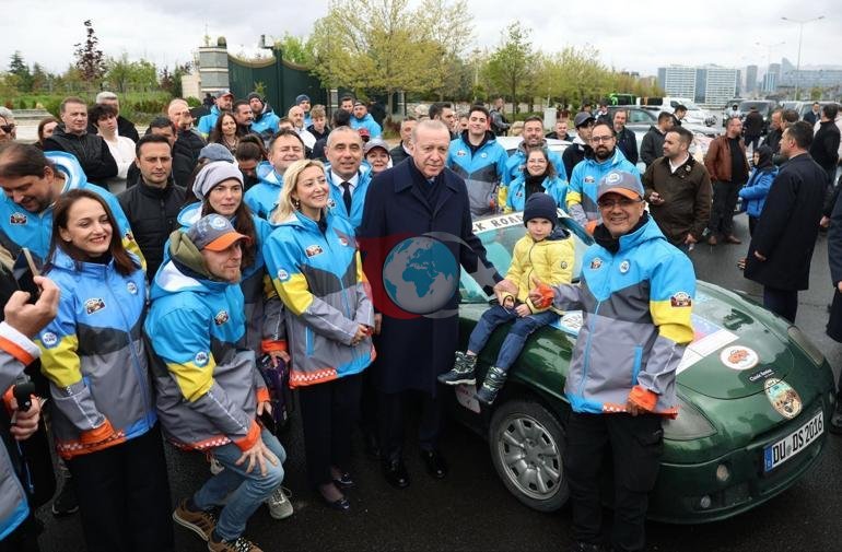 Cumhurbaşkanı Erdoğan, İpek Yolu Rallisi katılımcıları ile buluştu