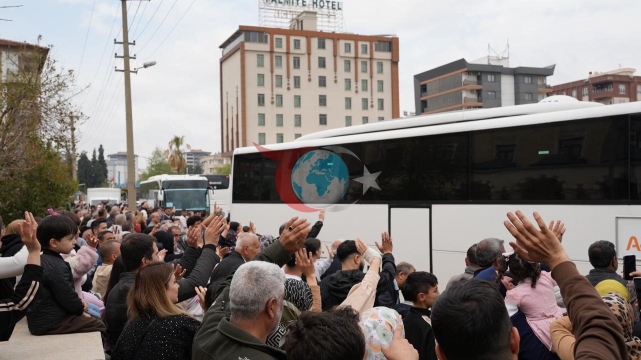 Gaziantep&rsquo;te hacı adayları dualarla kutsal topraklara uğurlandı