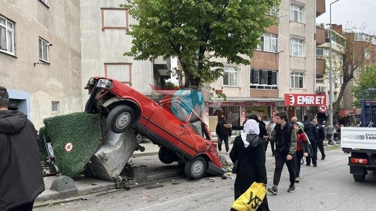 Bağcılar'da Freni Boşalan Kamyon Korku Dolu Anlar Yaşattı