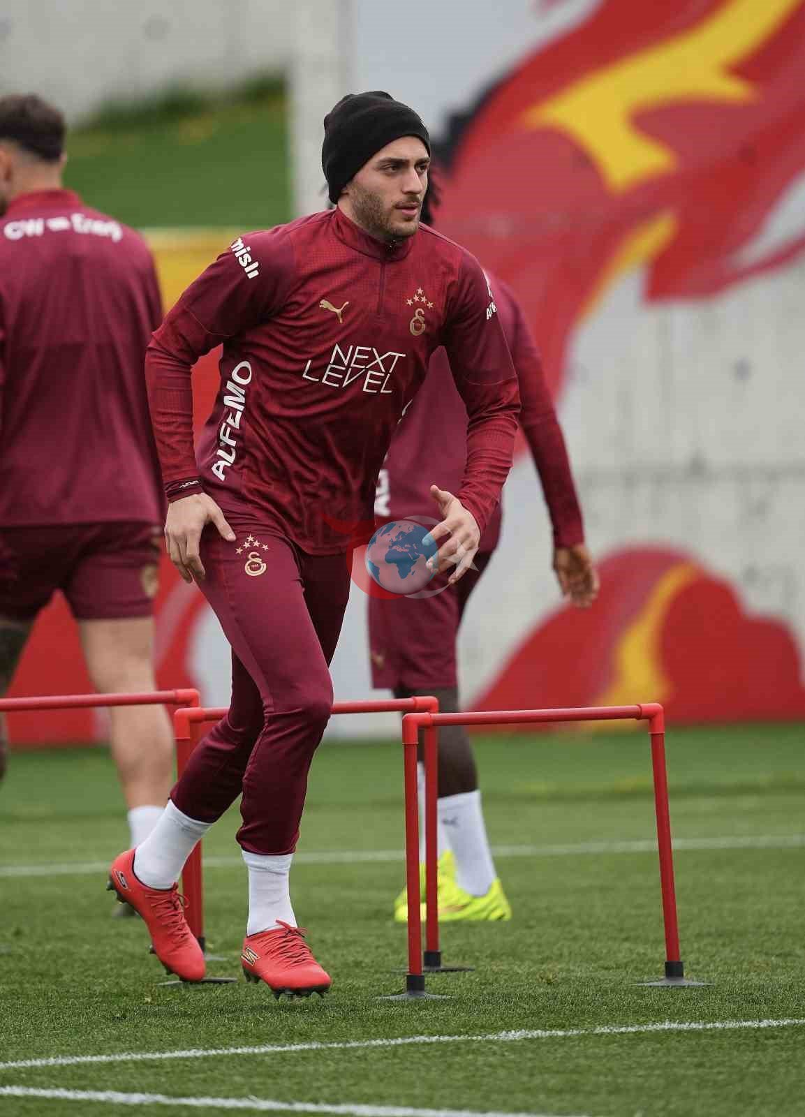 Galatasaray, Antalyaspor maçı hazırlıklarına başladı