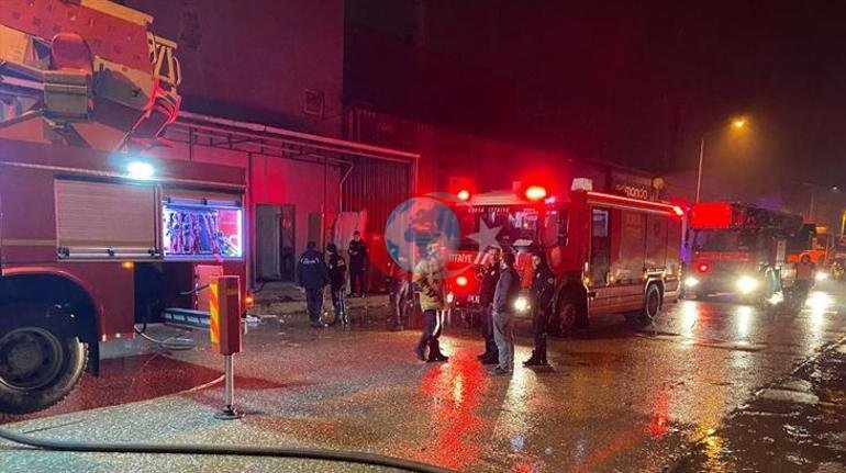 Bursada mobilya fabrikasında yangın çıktı