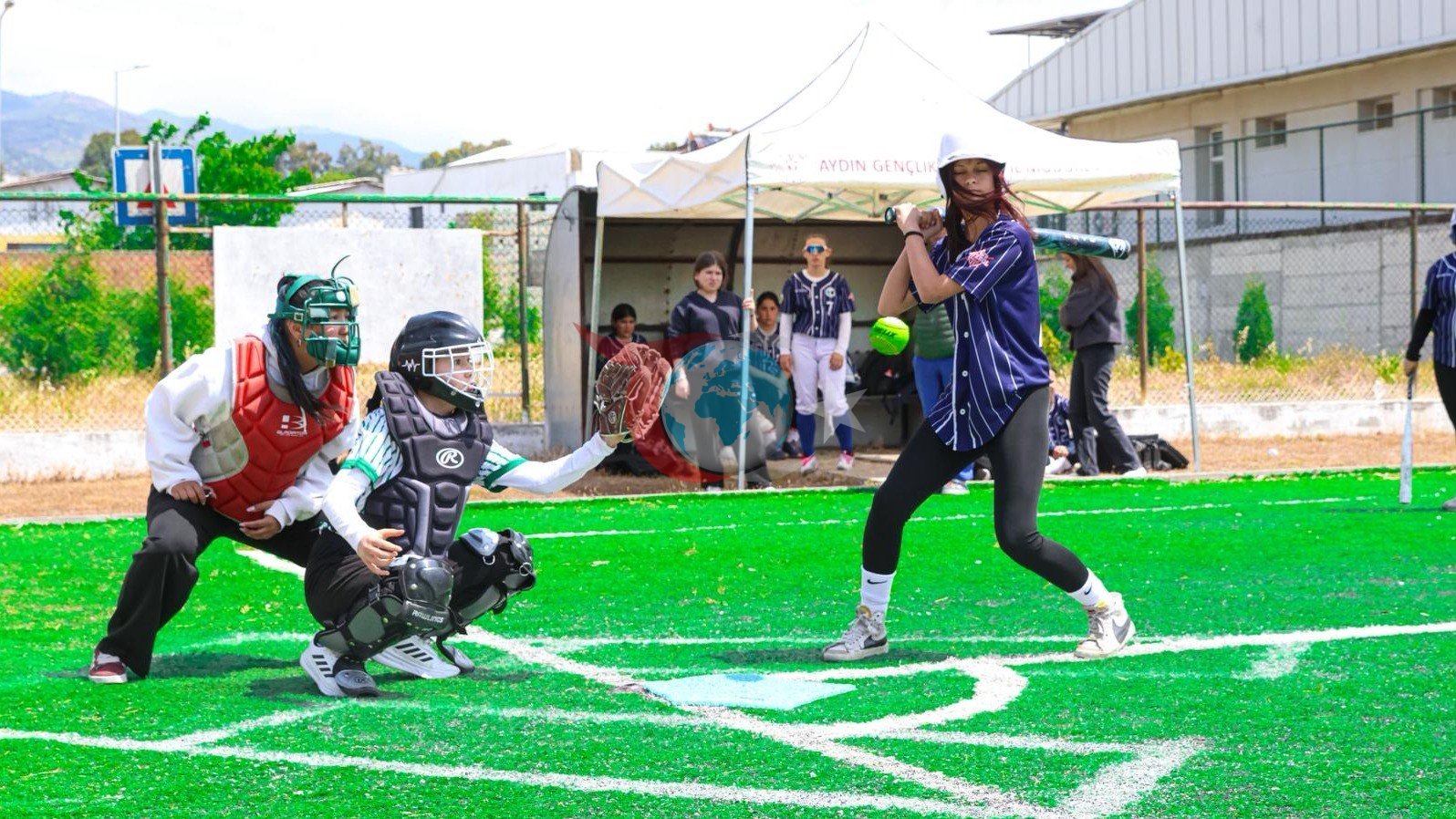 Aydın’da Softbol Rüzgarı: Türkiye Birinciliği Başladı