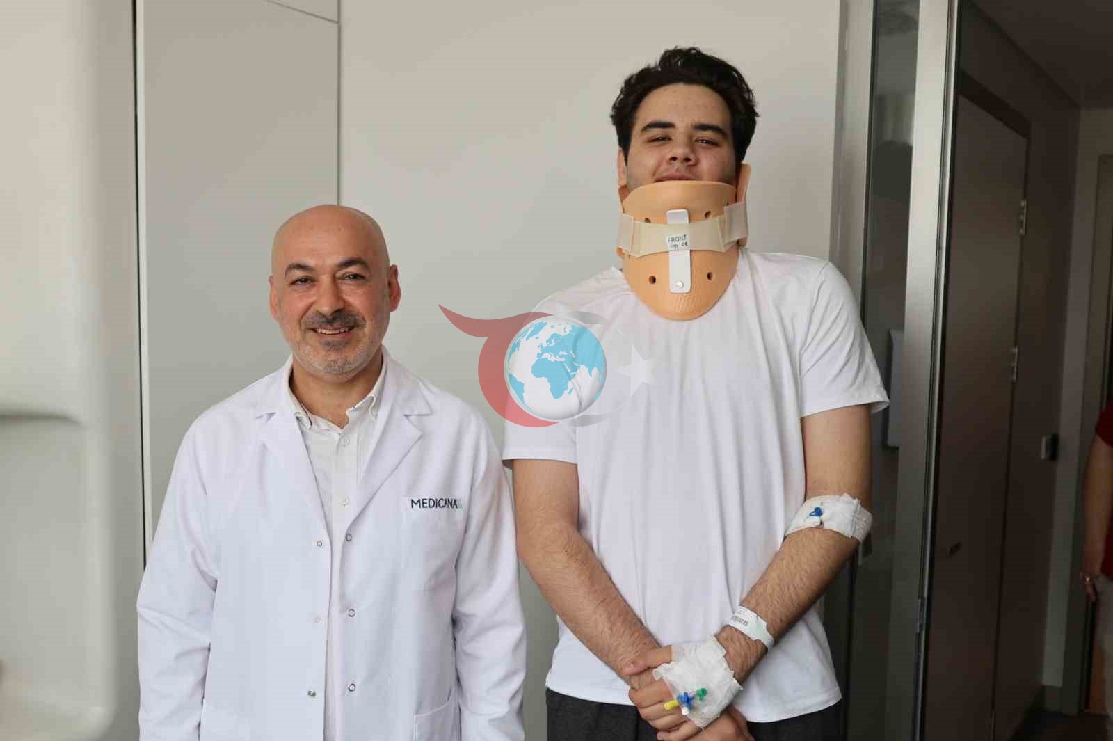 Yeni yaşını doktoruyla birlikte kutladı