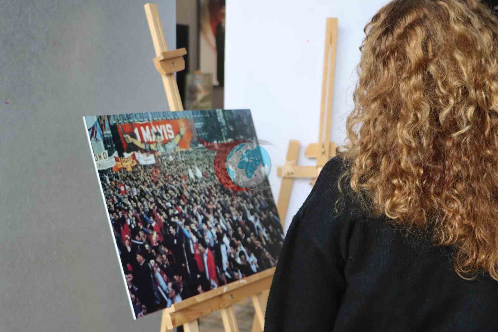 Maltepe&rsquo;de 1 Mayıs afişleri sergisi açıldı