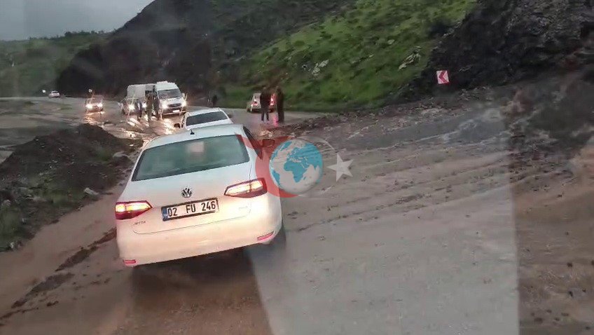Adıyaman- Çelikhan Karayolunda heyelan