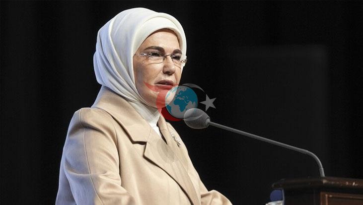 Emine Erdoğan'dan Ebeler Günü'ne Duygusal Mesaj