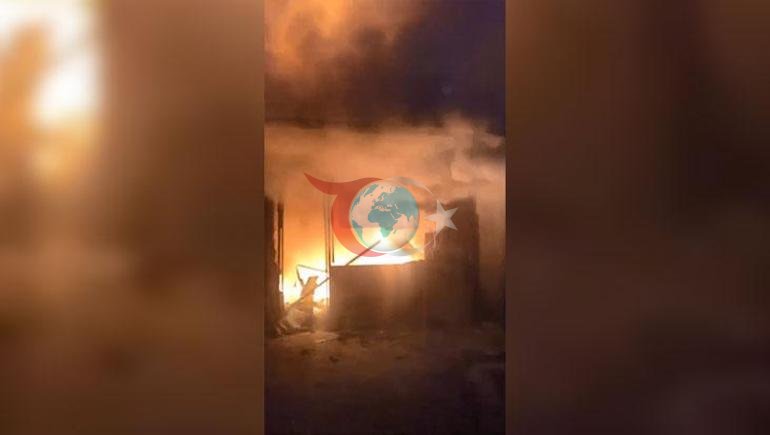 Eyüpsultanda kurban satış merkezi alevlere teslim oldu 1 ölü, bekçi gözaltında