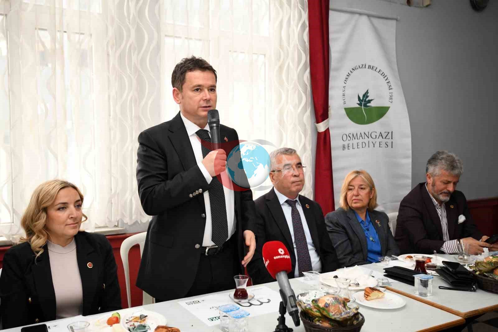 Başkan Aydın Sırameşeler&rsquo;de vatandaşın nabzını tuttu