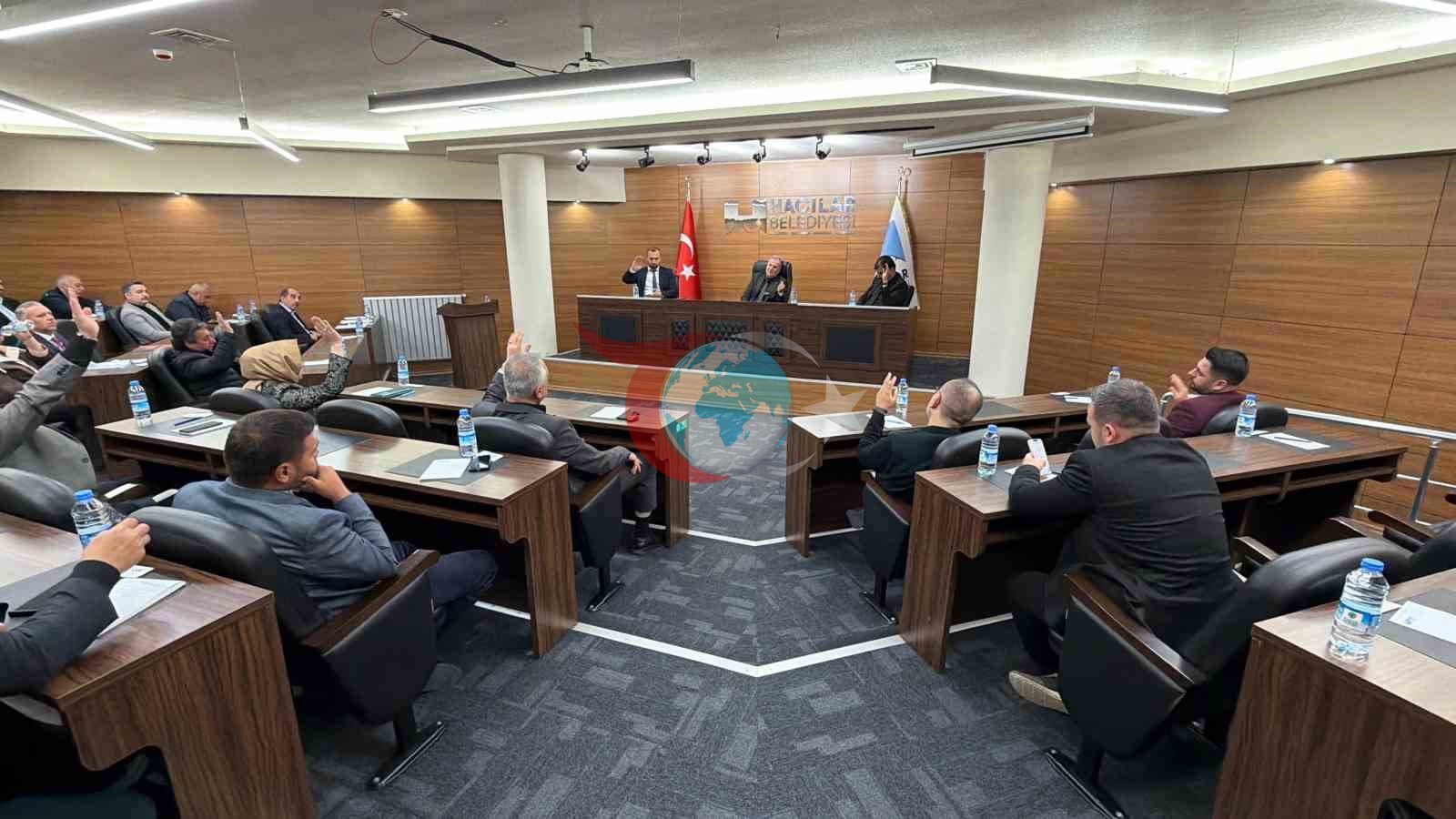 Hacılar’da yaz mesaisi başladı: Meclis 5 maddeyi karara bağladı