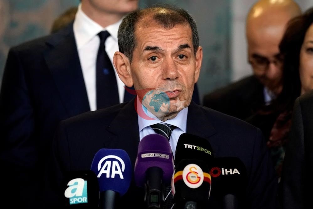 Dursun Özbek, Galatasaray Başkanlık Seçimi İçin Listesini Sundu