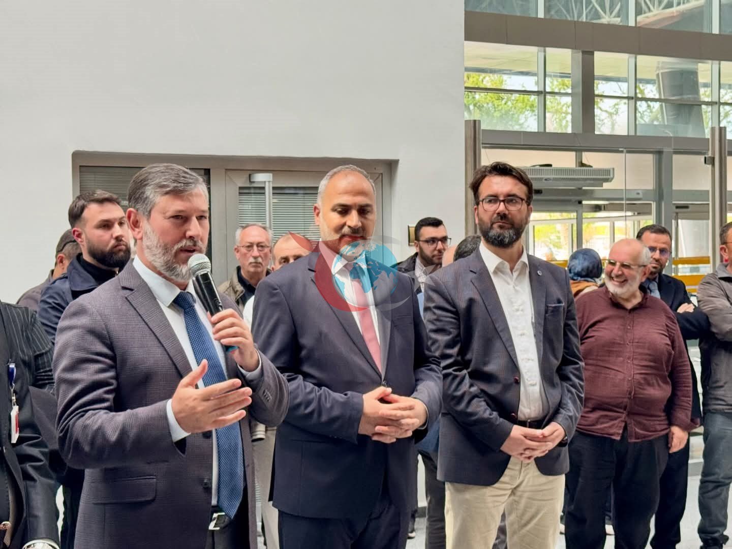 Hacı adayları Çanakkale&rsquo;den kutsal topraklara uğurlandı