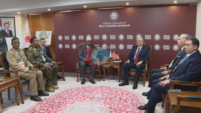Milli Savunma Bakanı Yaşar Güler, Somali Savunma Bakanı Ahmed Fiqi ile görüştü