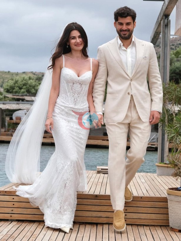 Nesrin Cavadzade'nin sürpriz nikahından yeni fotoğraflar - Resim : 3