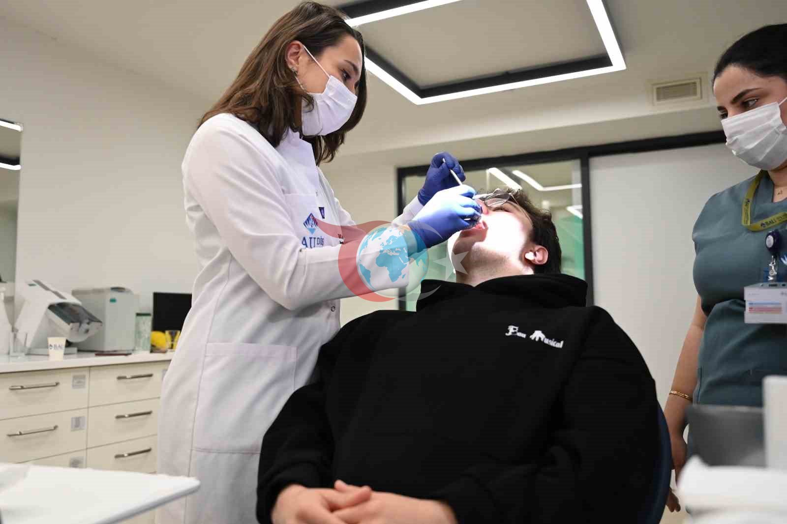Diş Eti Hastalıkları ve Alzheimer Arasındaki Bağlantı Üzerine Yeni Bulgular