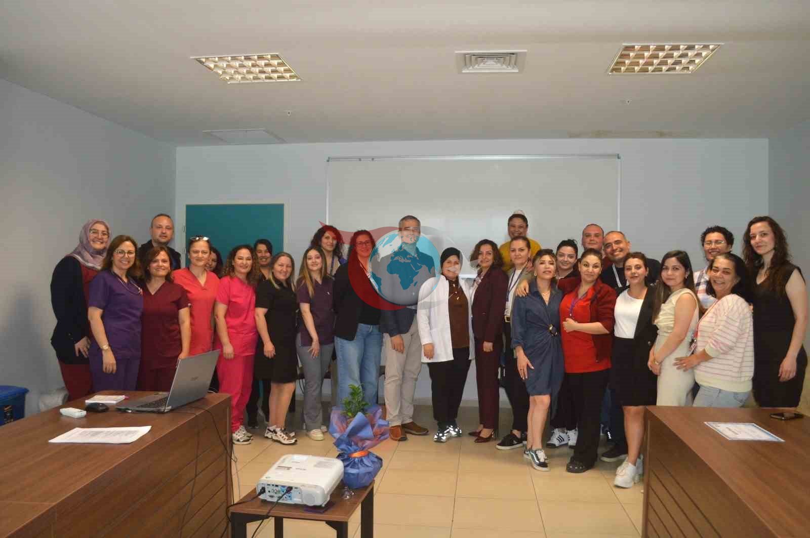 Muğla'da Yoğun Bakım Hemşireleri Sertifikalarını Aldı