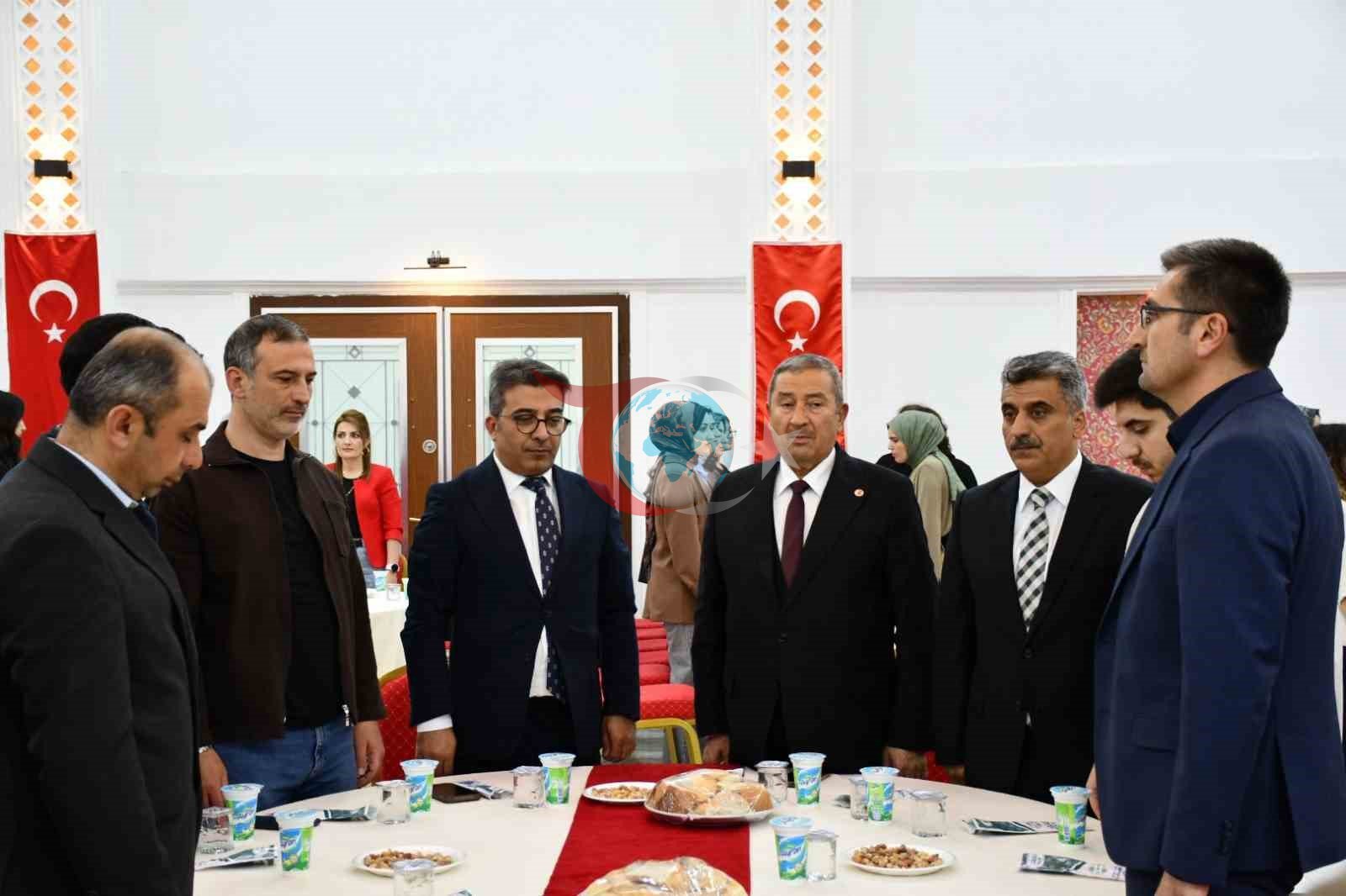 Belediye Başkanı Bozkurt, Darende'de 'Sağlıkçılar Haftası' Etkinliğine Katıldı