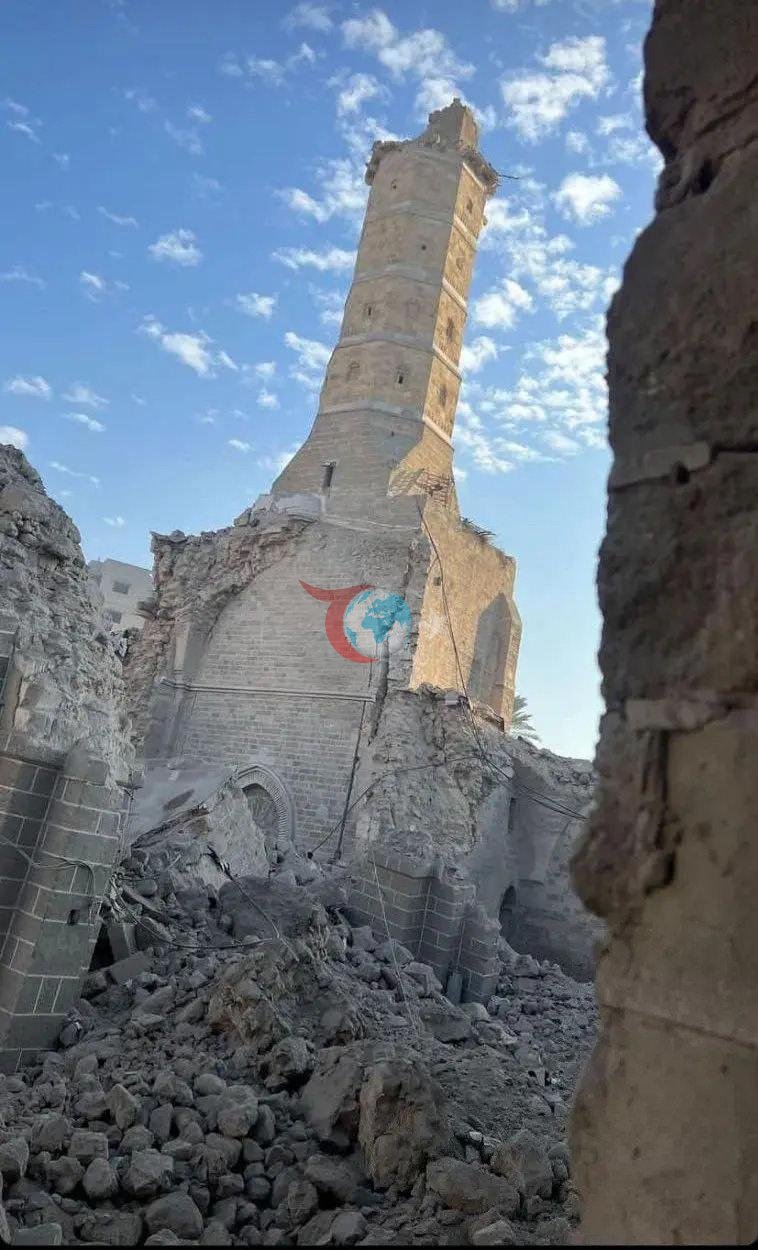 Büyük Ömer Camii, İsrail'in güttüğü soykırım politikaları sırasında tamamen enkaza dönüştü.