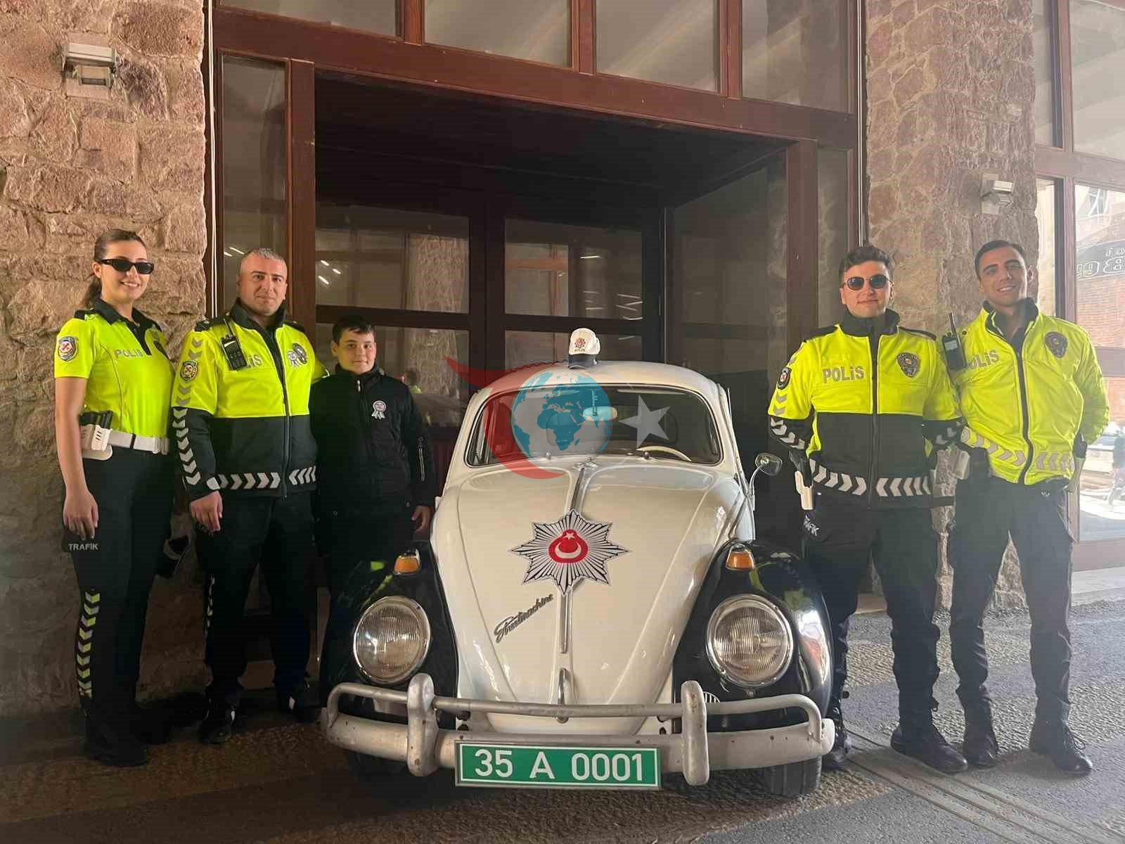 İzmir'de Trafik Denetimleri Etkisini Gösterdi: Ölümlü Kazalar Yüzde 31 Azaldı