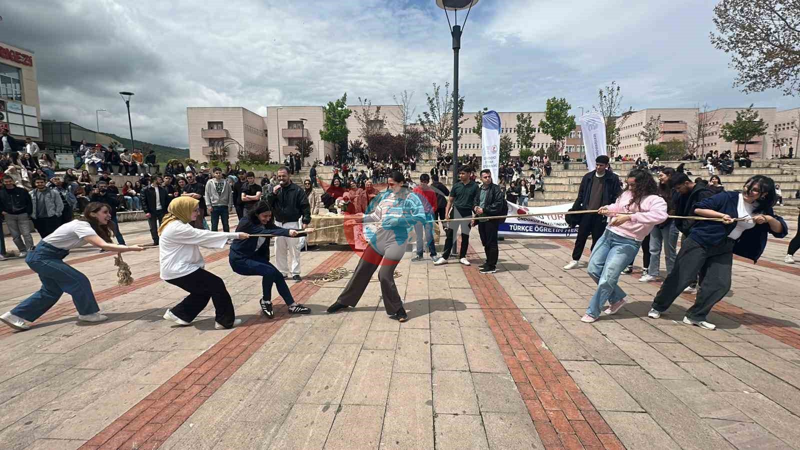 Üniversite öğrencilerinin Hıdırellez coşkusu
