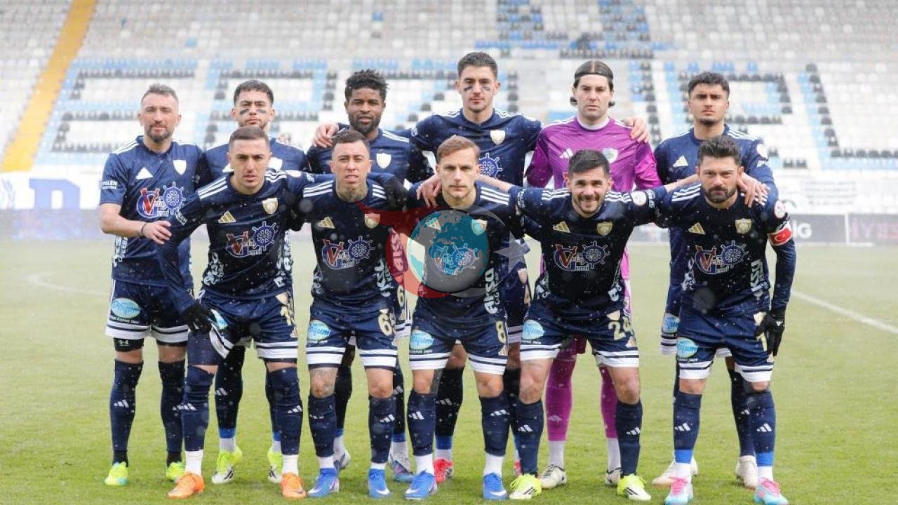 Erzurumspor'da Süper Lig Öncesi Belirsizlik: Şampiyon Kadro Tehlikede