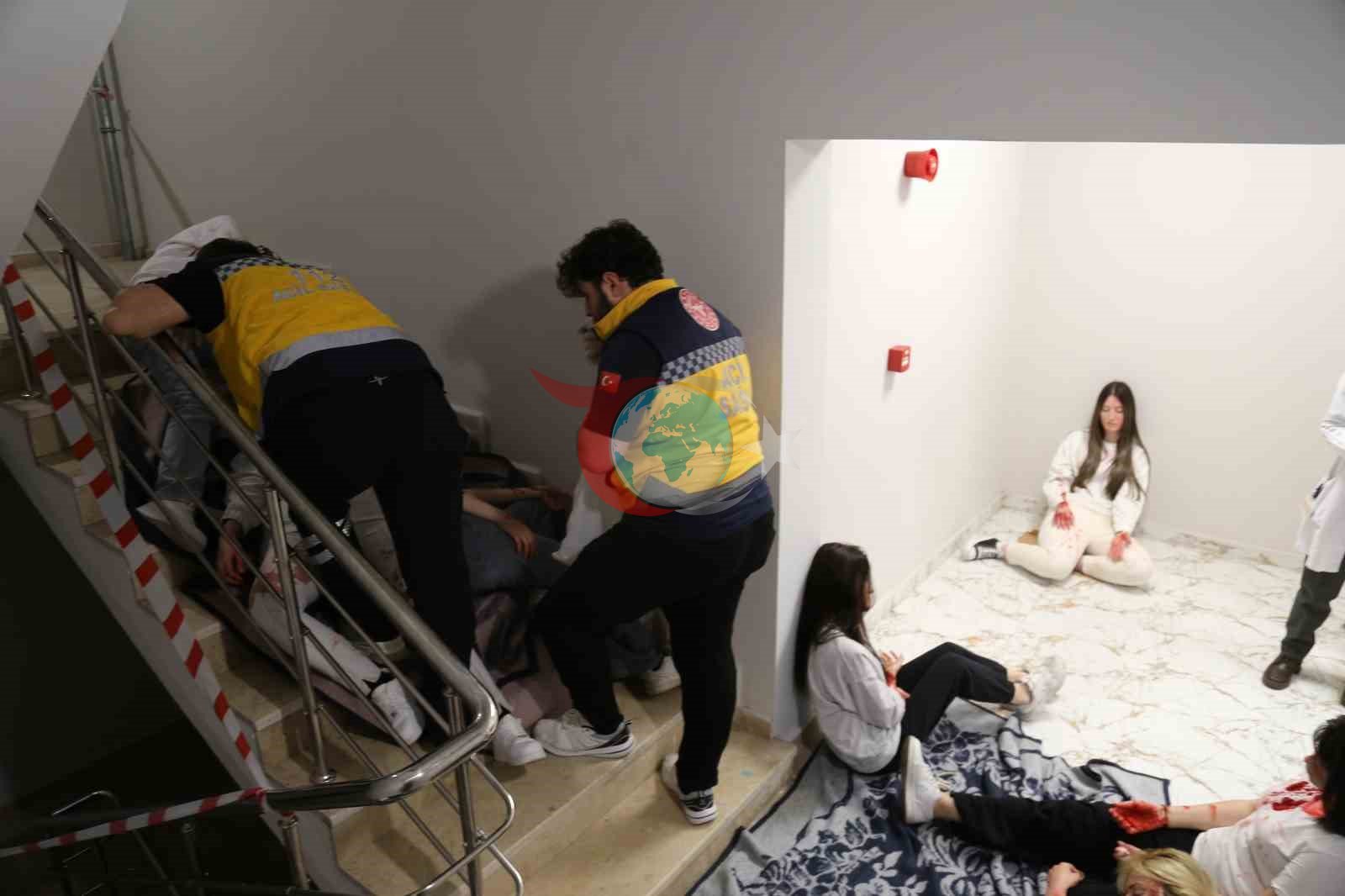 Avrasya Üniversitesi'nde Acil Durum Tatbikatı Başarıyla Tamamlandı