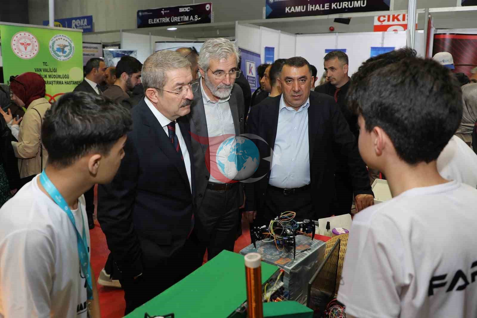 Van TSO Başkanı Takva'dan Gençlere Çağrı: 'İş Aramak Yerine İş Kurun'