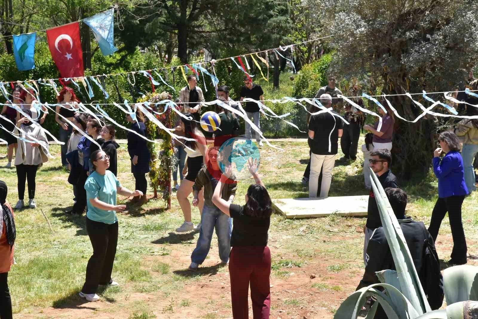 Muğla Sıtkı Koçman Üniversitesi'nde Hıdırellez Şenliği