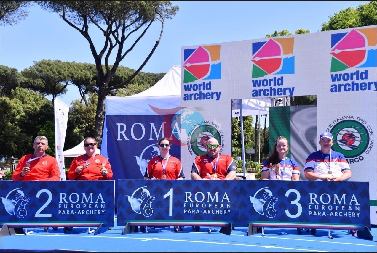 Denizlili milli sporcu Roma&rsquo;da iki gümüş madalya kazandı