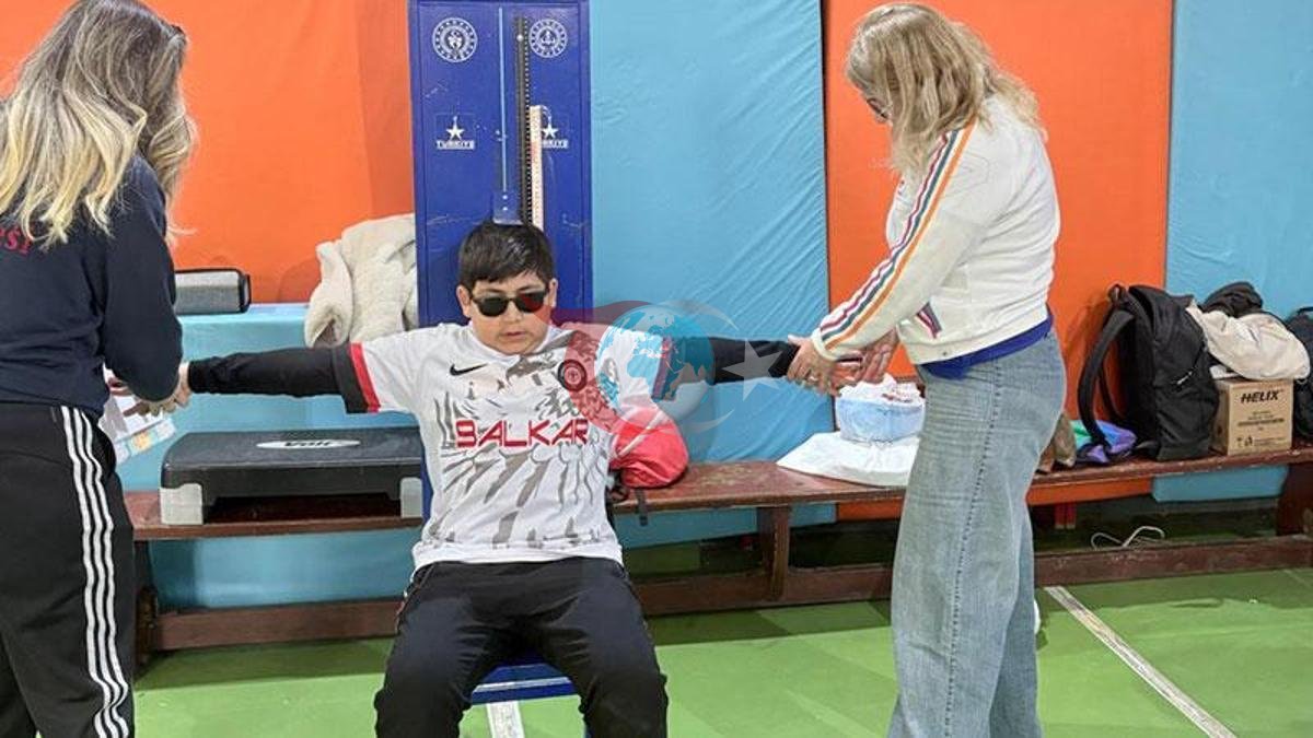 Görme Engelli Öğrencilere Yapay Zeka Destekli Yetenek Analizi
