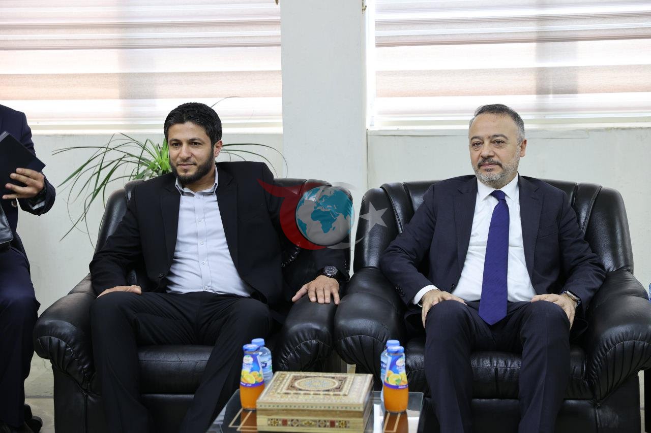 Tartus Limanı Müdürü Receb el-Ceddu, Türkiye’nin Şam Büyükelçisi Nuh Yılmaz ile görüştü.
