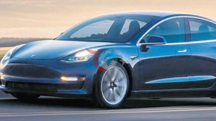 Tesla, 219 Bin Aracını Yazılım Güncellemesiyle Geri Çağırıyor
