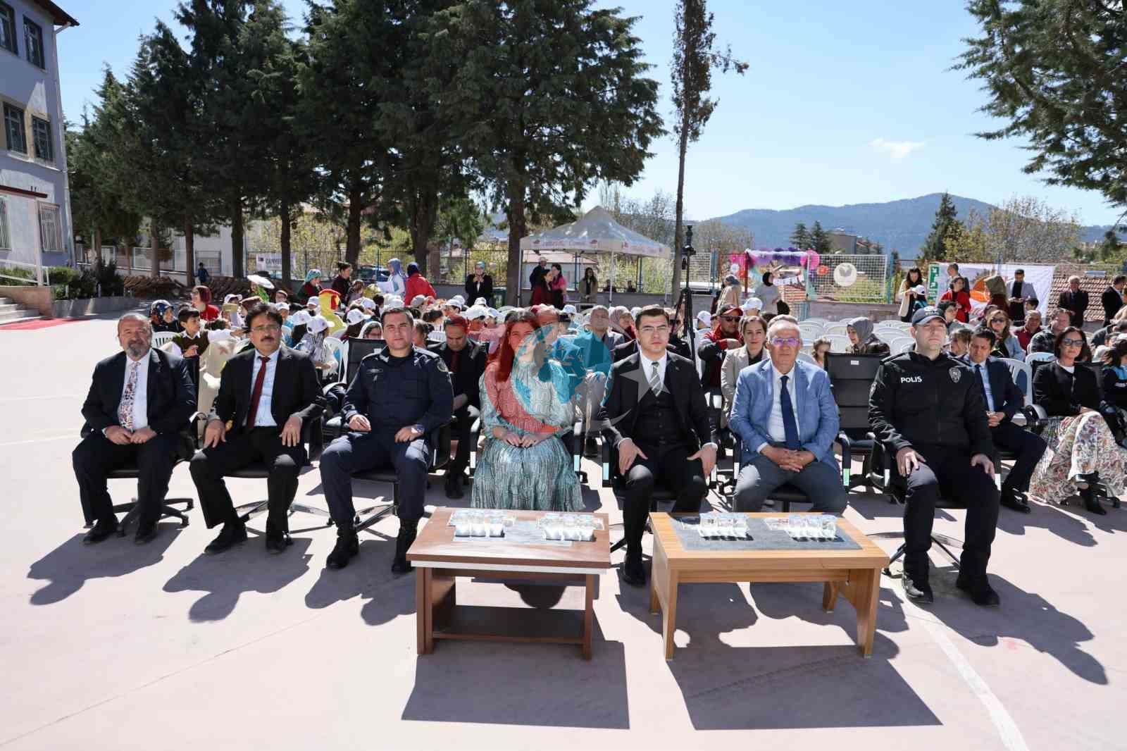 Çameli Masal Festivali coşkuyla başladı
