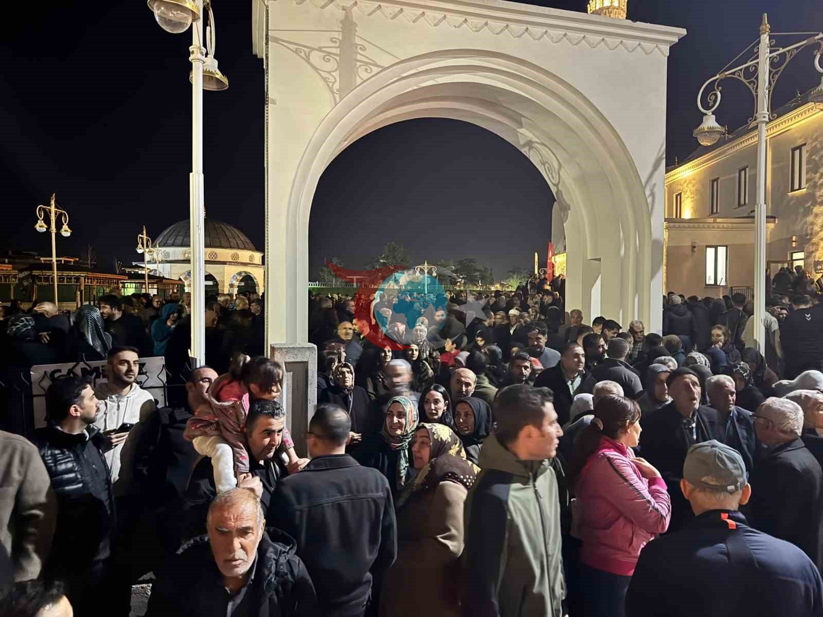 Malatya’dan İlk Hac Yolculuğu Dualarla Başladı
