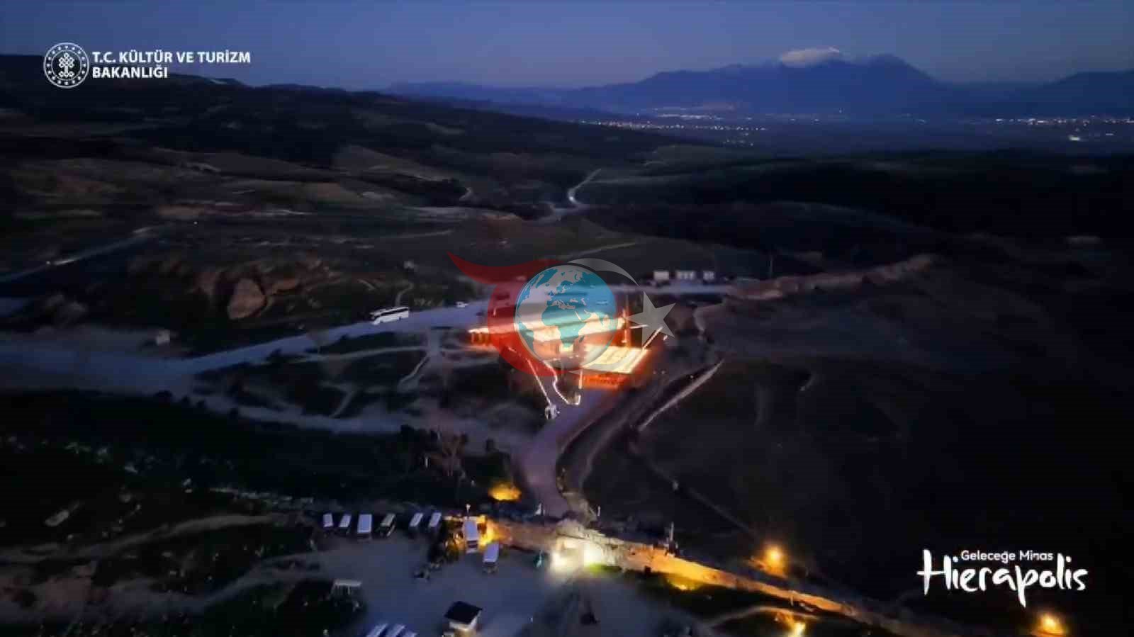 Hierapolis Antik Havuzu ve Ziyaretçi Merkezleri Yeniden Açıldı