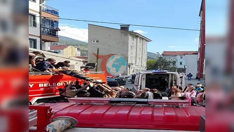 Afyonkarahisarda korkutan yangın 4 çocuğun çığlığı facianın eşiğinden döndürdü