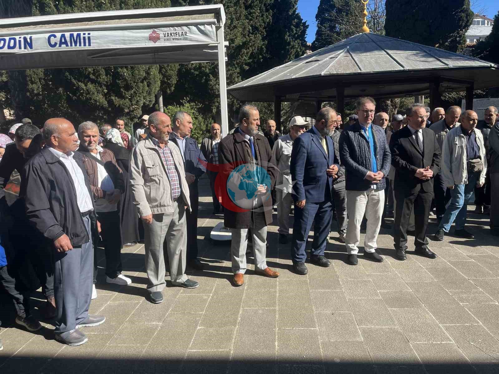 Sinop&rsquo;ta hacı adayları dualarla uğurlandı