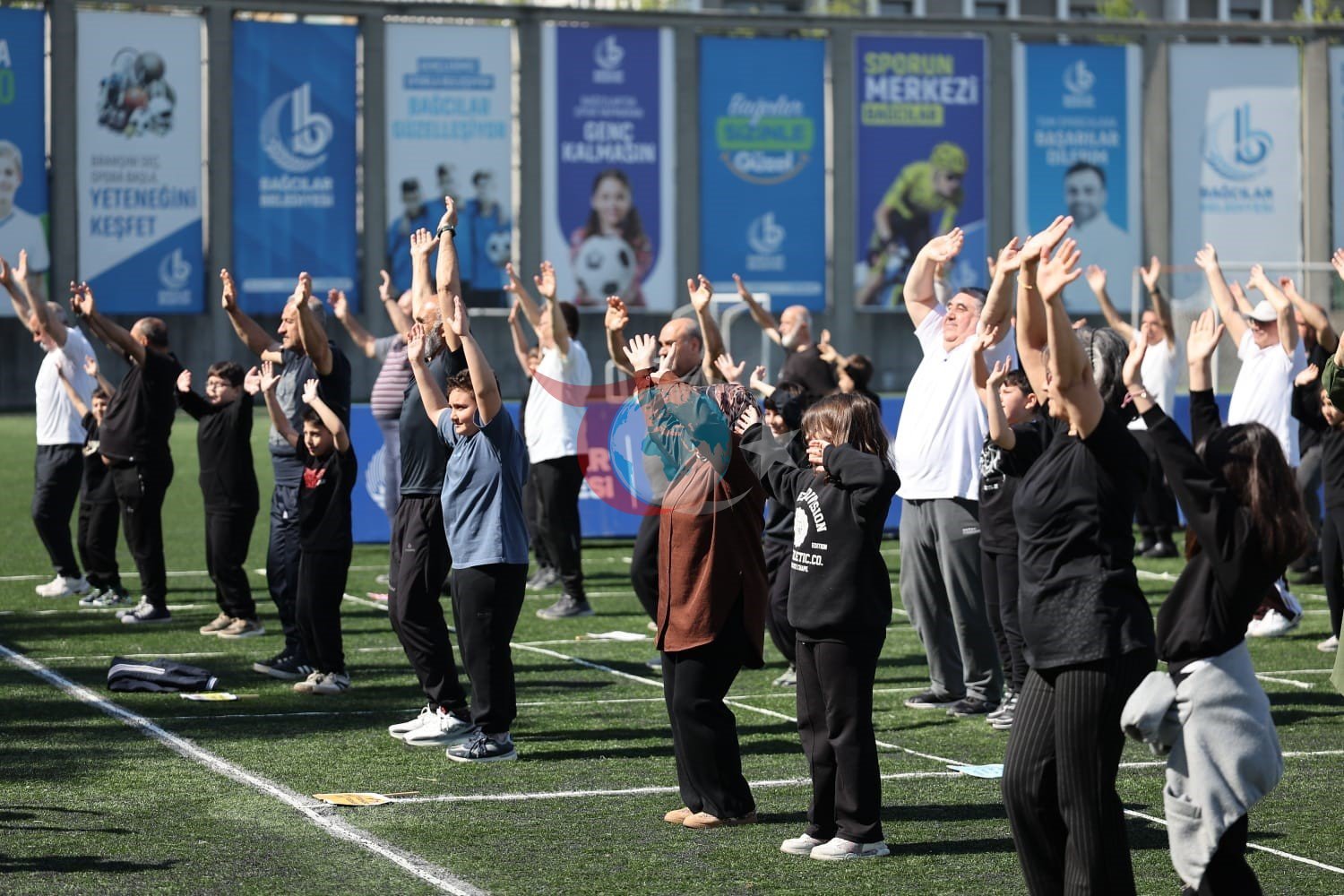 Bağcılar'da Zumba Etkinliğinde Nesiller Buluştu