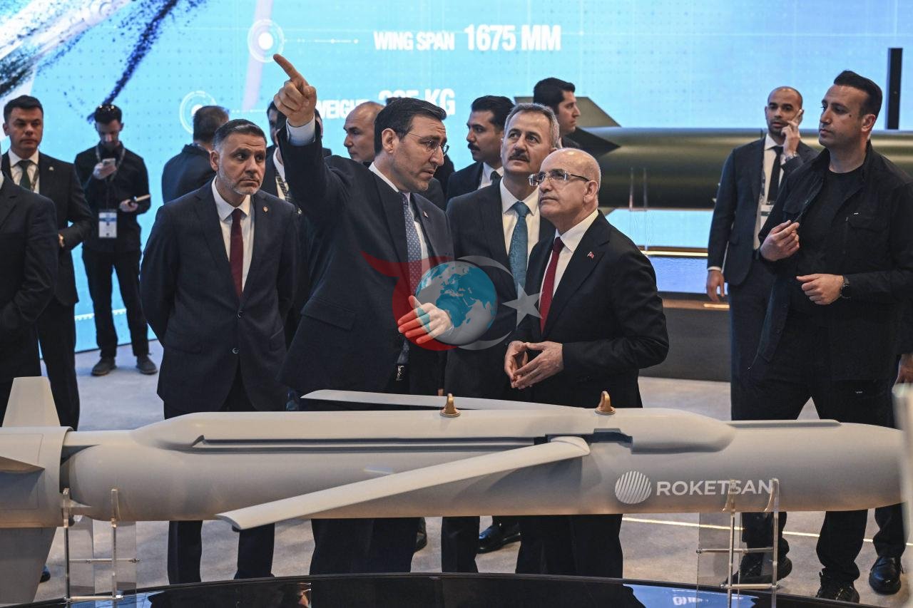 Bakan Şimşek’ten SAHA 2026'ya ziyaret: 'Savunma sanayii ekonominin motoru olacak!'