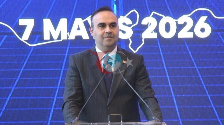 Bakan Bayraktar: Sivas ve Karamanda biner megavatlฤฑk GES kurulacak