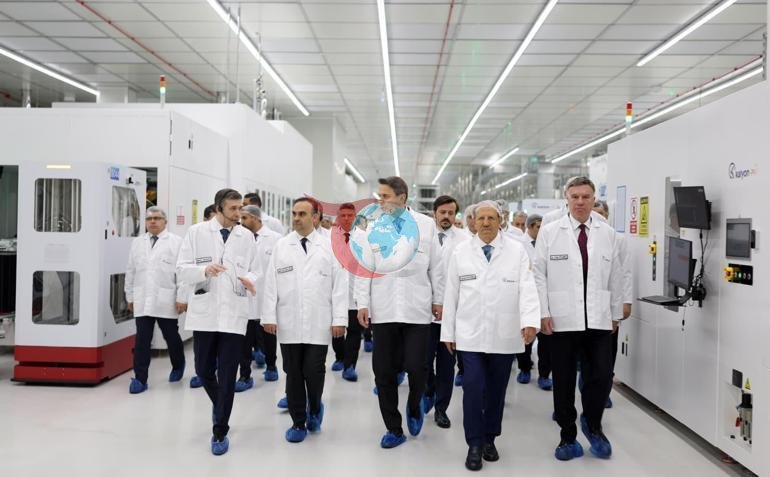 Bakan Bayraktar: Sivas ve Karamanda biner megavatlฤฑk GES kurulacak