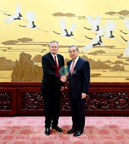 Çin Dışişleri Bakanı Wang, ABD senato heyetiyle görüştü
