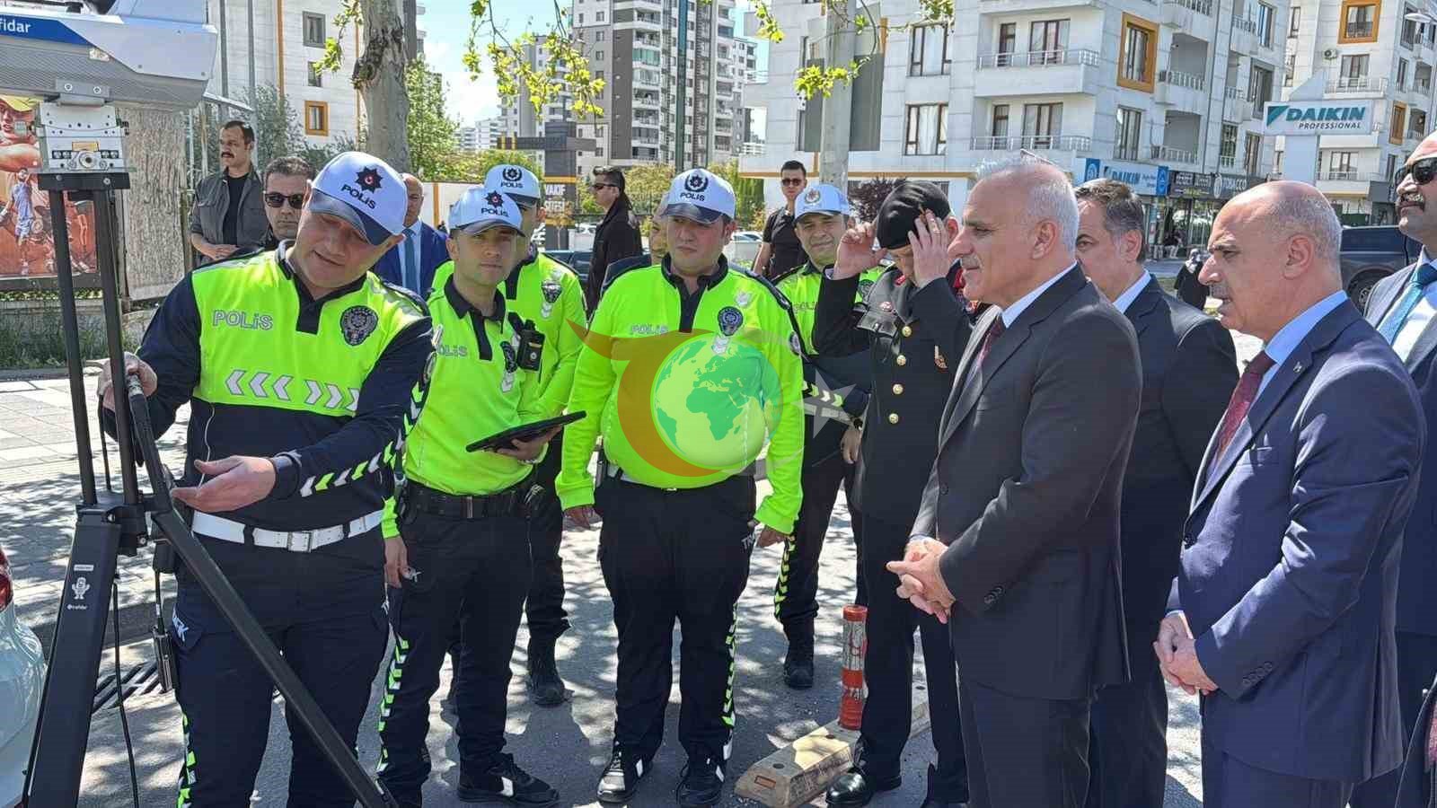 Diyarbakır&rsquo;da Trafik Haftası çeşitli etkinliklerle kutlandı
